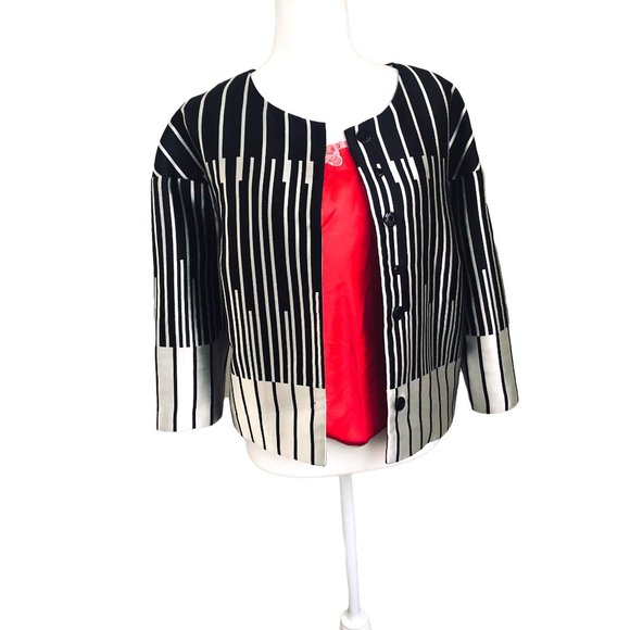 Pamela Collezione Jackets & Blazers - PAMELA Collezione  Vintage Fashionable Striped Black and White Blazer Made Italy